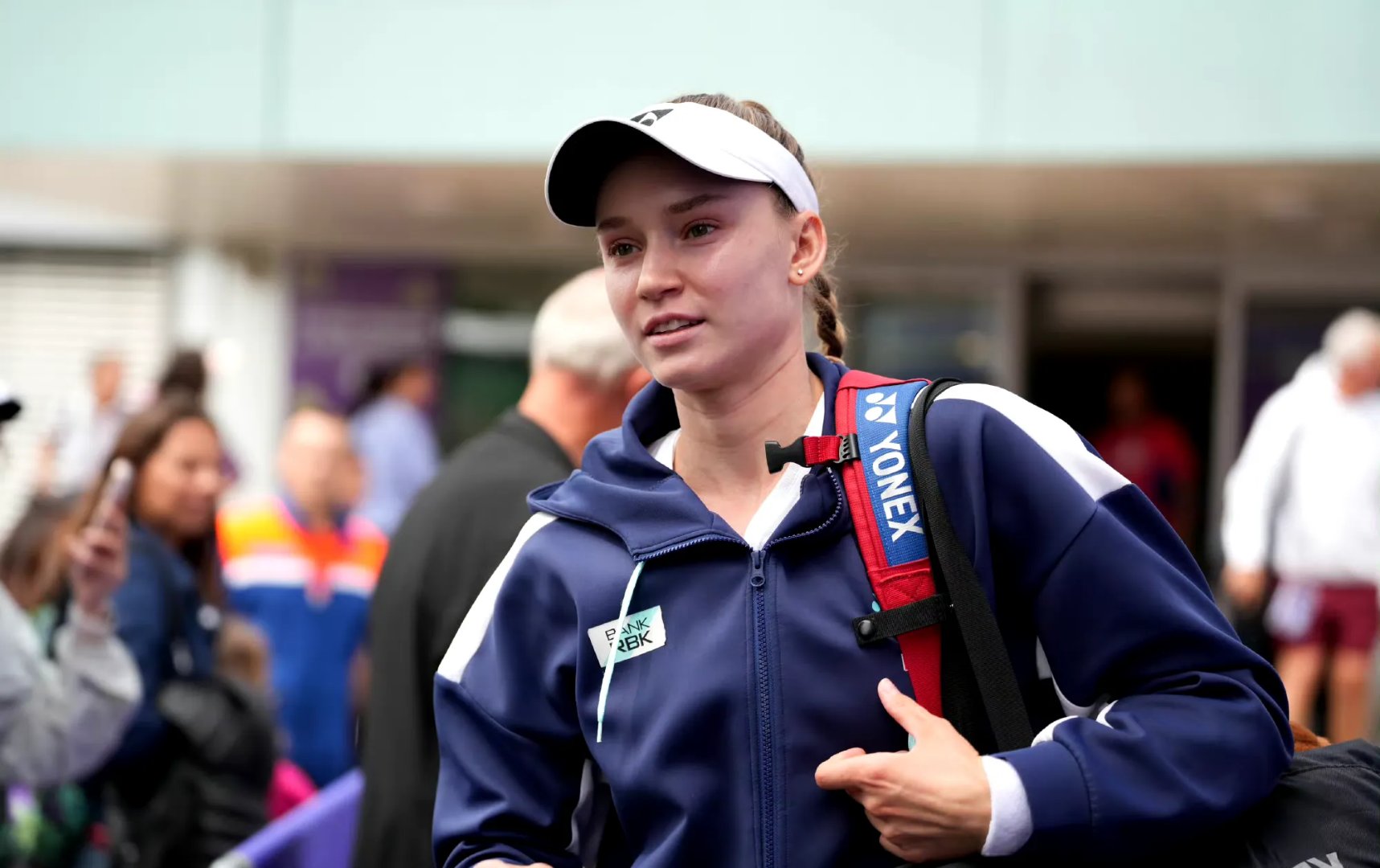 yy易游网页版包含国际比赛日法甲传出新动向；里尔回应争议；管理层表态——底气十足；年轻球员得到机会的词条